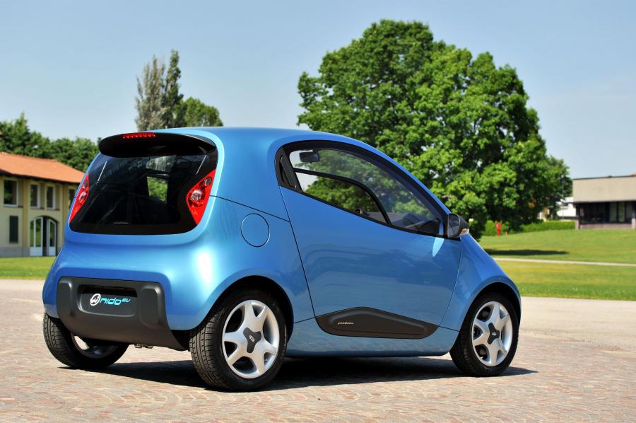  Pininfarina Nido EV 2010 года  (фото 4 из 16)